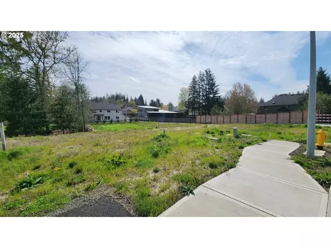 3432 NW Talon Ter #7, Portland, OR 97229