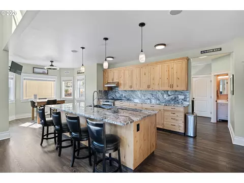 Kitchen - 785 Mathis Hill Rd, Yoncalla, OR 97499 photo 1 of 5