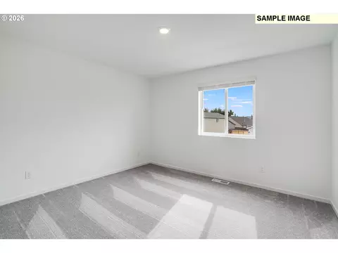 5766 Bainbridge Rd, Eugene, OR 97402 photo 13