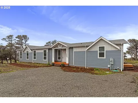 9586 S Coast Hwy, South Beach, OR 97366