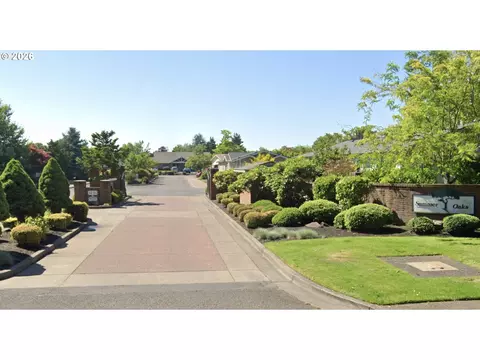 3220 Crescent Ave #28, Eugene, OR 97408 photo 41