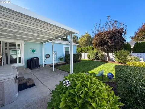 3220 Crescent Ave #28, Eugene, OR 97408 photo 32