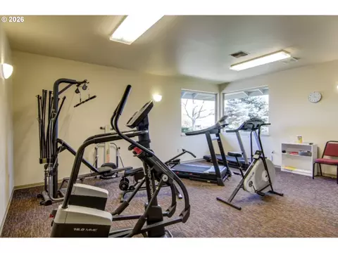 3220 Crescent Ave #28, Eugene, OR 97408 photo 43