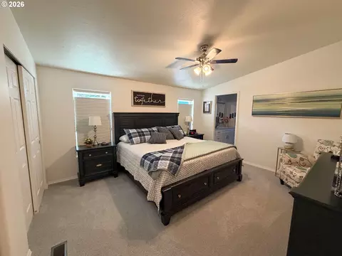 3220 Crescent Ave #28, Eugene, OR 97408 photo 23