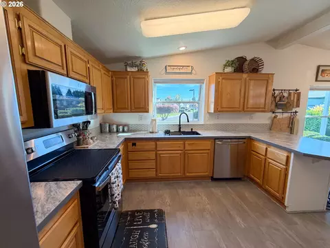 3220 Crescent Ave #28, Eugene, OR 97408 photo 13