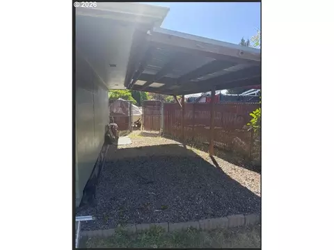 1137 SE 224th Ave, Gresham, OR 97030 photo 12