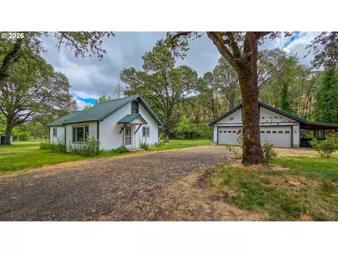 10473 N Umpqua Hwy, Roseburg, OR 97470