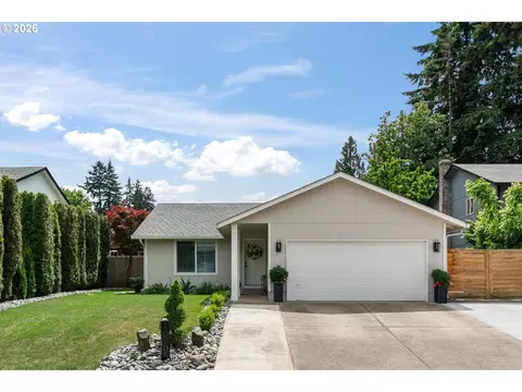 10705 NE 90th St, Vancouver, WA 98662