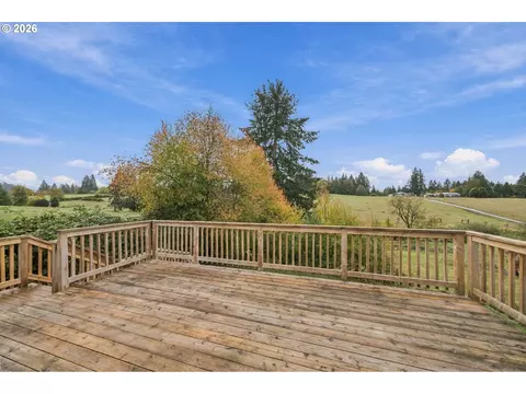 Exterior - 38420 SE Boitano Rd, Sandy, OR 97055 photo 3 of 4
