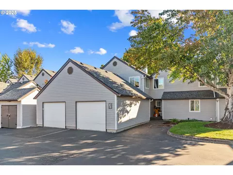7338 SE Thiessen Rd, Milwaukie, OR 97267