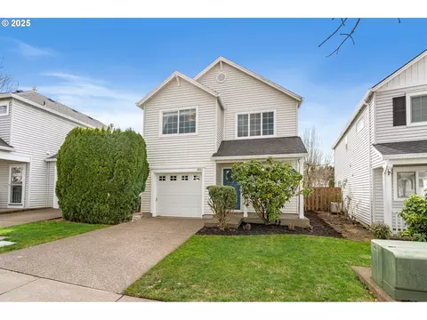 16816 NW Greyhawk Dr, Beaverton, OR 97006