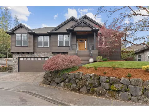 2947 SE Maple Pl, Gresham, OR 97080
