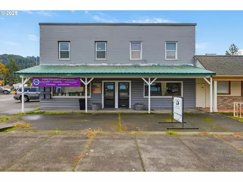47470 Highway 58, Oakridge, OR 97463