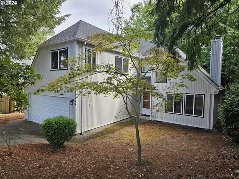22222 SW Mandan Dr, Tualatin, OR 97062