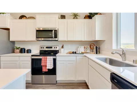 3341 Eden Way, Eugene, OR 97404 photo 7