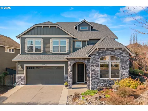 14765 SW 148th Ter, Tigard, OR 97224