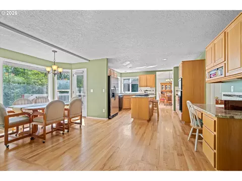 Other - 1083 SE Acacia Pl, Gresham, OR 97080 photo 2 of 9