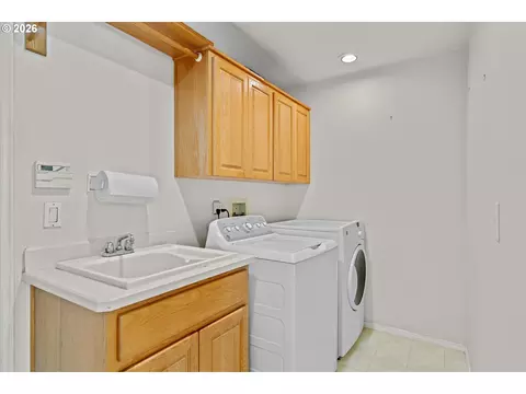 Other - 1083 SE Acacia Pl, Gresham, OR 97080 photo 8 of 9