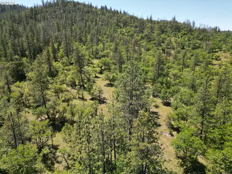 e antelope rd, Eagle Point, OR 97524 photo 15