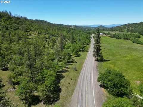 e antelope rd, Eagle Point, OR 97524 photo 14