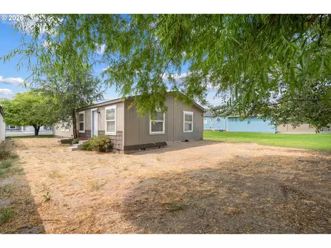Exterior - 326 SE Anderson Rd, Boardman, OR 97818 photo 4 of 4