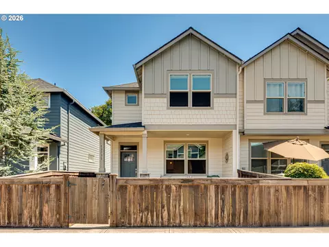 13731 NW 7th Pl, Vancouver, WA 98685
