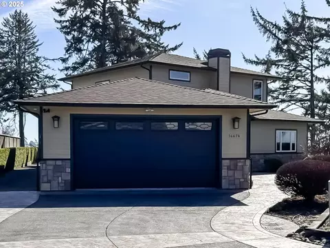 14676 Sandpiper Pl, Brookings, OR 97415