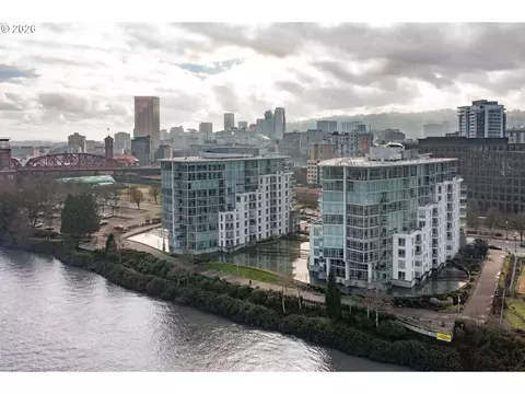 1310 NW Naito Pkwy # 1002A, Portland, OR 97209