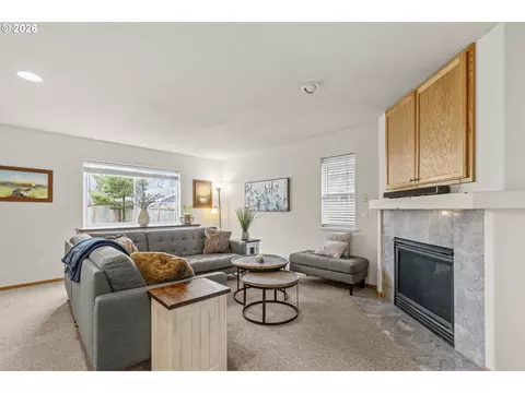 Living - 7850 Pine Beach Loop, Rockaway Beach, OR 97136 photo 1 of 4
