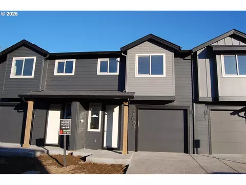 14006 SE Maybrook Ln #LOT 7, Milwaukie, OR 97222