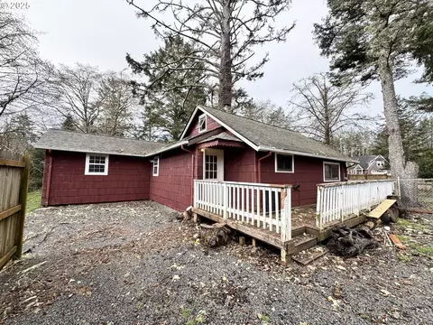 2514 Willows Rd, Seaview, WA 98644
