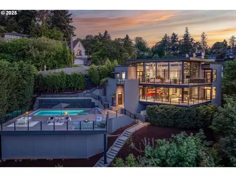 1551 SW Upper Hall St, Portland, OR 97201
