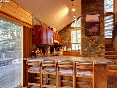Kitchen - 67799 E Nicklaus Way, Welches, OR 97067 photo 1 of 2