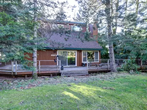 Exterior - 67799 E Nicklaus Way, Welches, OR 97067 photo 7 of 18