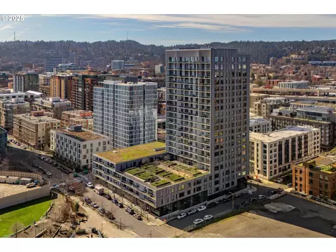 1150 NW Quimby St #224, Portland, OR 97209