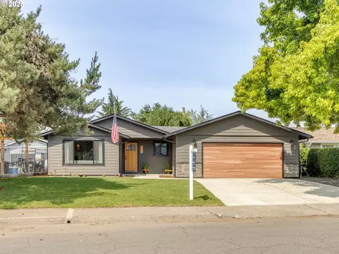 1515 Royalty Dr, Salem, OR 97301