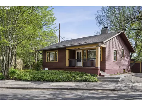 1426 SE Harrison St, Portland, OR 97214