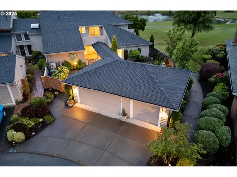 7705 SW Arbor Lake Ct, Wilsonville, OR 97070