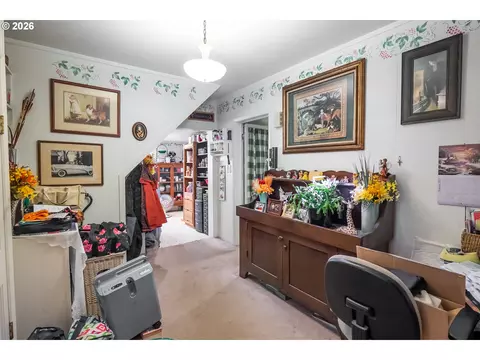 Entry Way - 87161 Central Rd, Eugene, OR 97402 photo 1 of 1