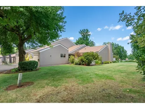 6745 Continental Cir, Salem, OR 97306