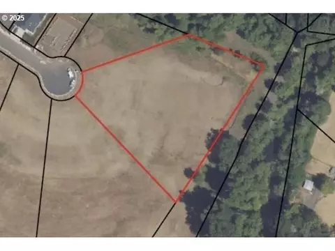 498 SW Oregon Falls Dr, Dallas, OR 97338
