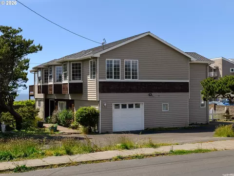 539 SW Park St, Newport, OR 97365