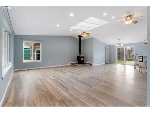 453 Coma Rd, Vader, WA 98593 photo 6