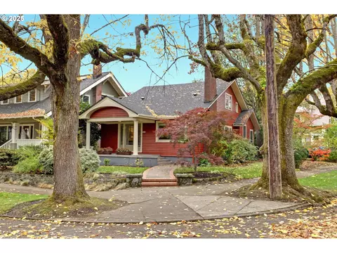 3259 NE Hoyt St, Portland, OR 97232