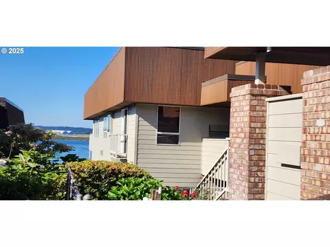 6903 SE Riverside Dr #19, Vancouver, WA 98664