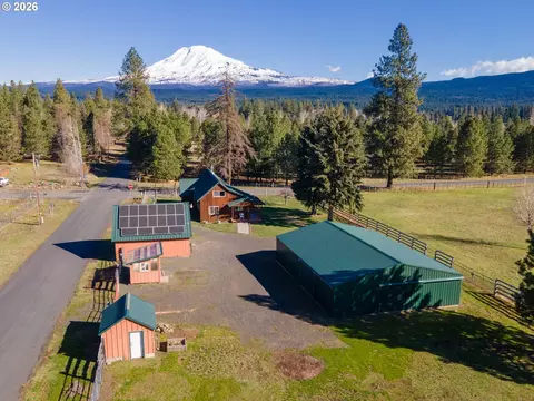 56 Jennings Rd, Trout Lake, WA 98650
