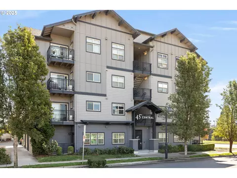 13905 SW Meridian St #410, Beaverton, OR 97005