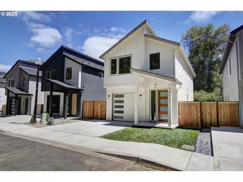 10917 NE 64th Ct, Vancouver, WA 98686