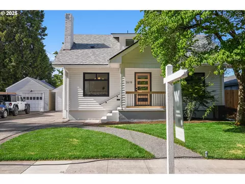 2615 N Gammans Pl, Portland, OR 97217