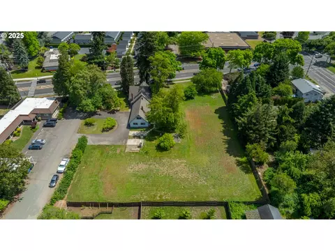 River Rd, Eugene, OR 97404 photo 3